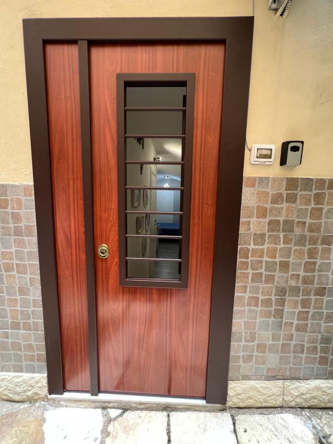 Casa Di VI Apartment Бари Екстериор снимка
