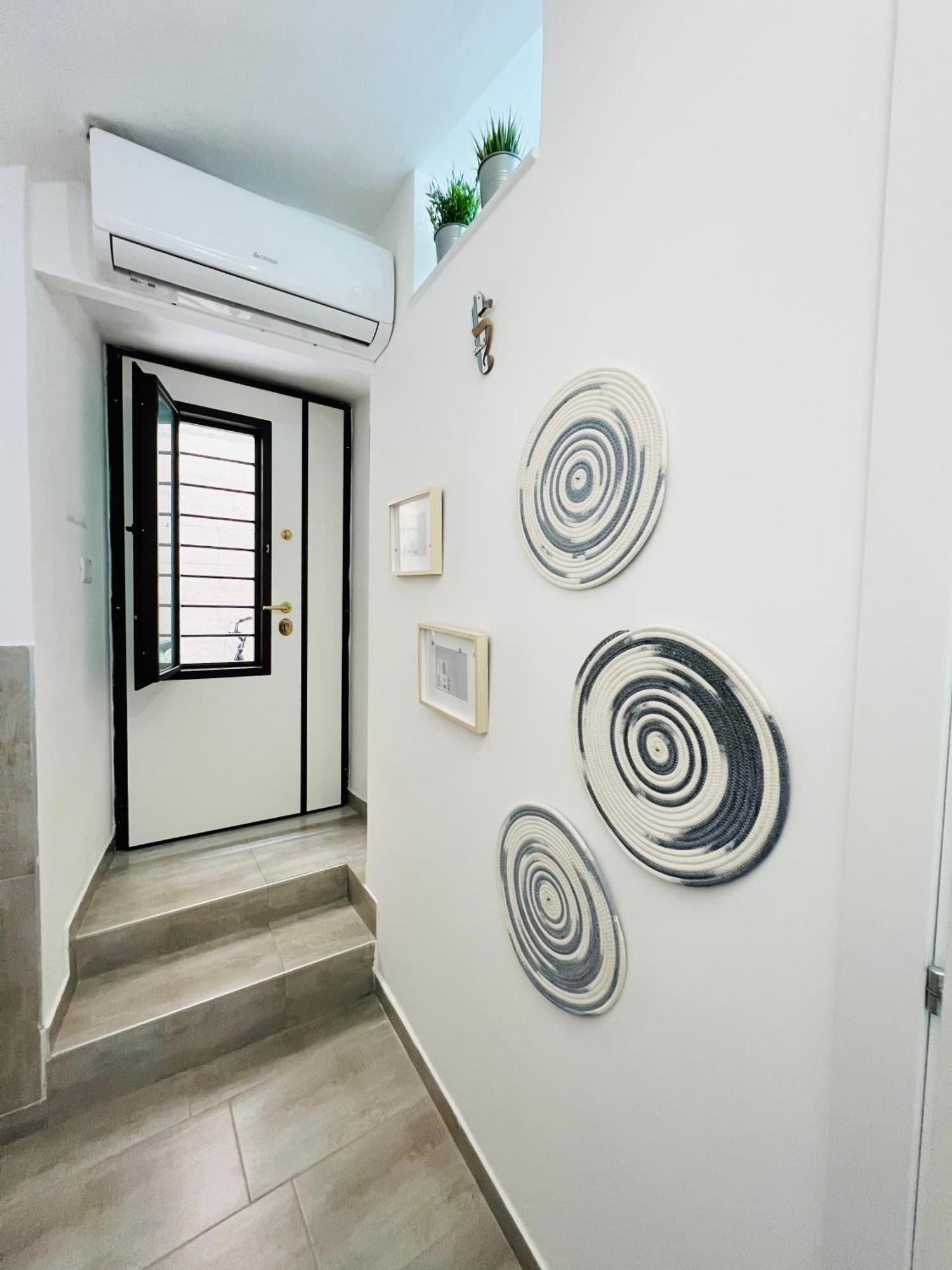 Casa Di VI Apartment Бари Екстериор снимка